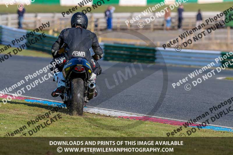 PJM Wedding Photography;enduro digital images;event digital images;eventdigitalimages;mallory park;mallory park photographs;mallory park trackday;mallory park trackday photographs;no limits trackdays;peter wileman photography;racing digital images;trackday digital images;trackday photos